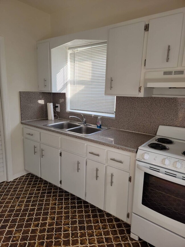 Foto del edificio - 3122 SW 25th Ter