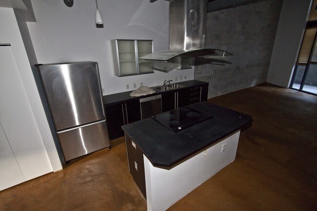 Foto del edificio - 217 N 12TH St
