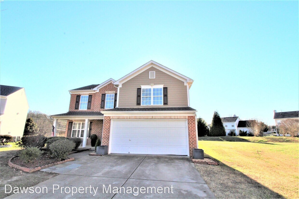 Primary Photo - 10830 Mountain Springs Dr
