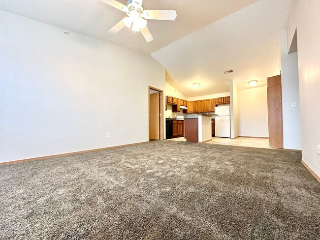 Interior Photo - Harvest View