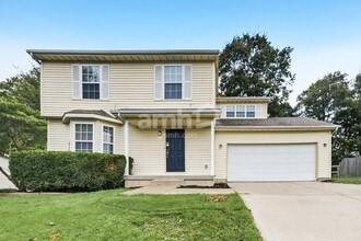 Building Photo - 3074 Drew Dr