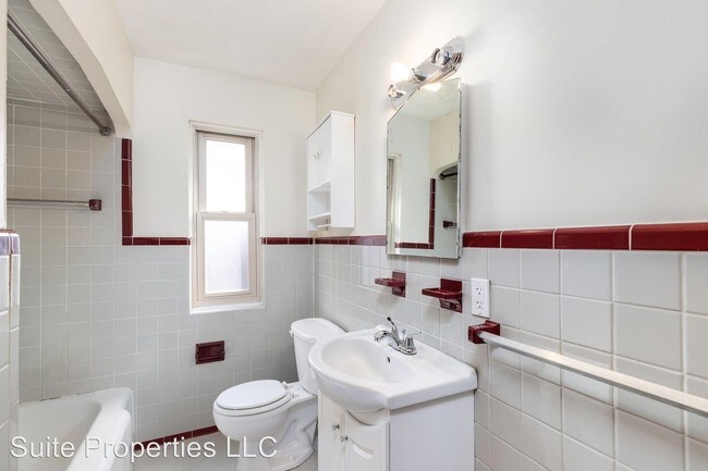 Building Photo - 14836 Rutherford St