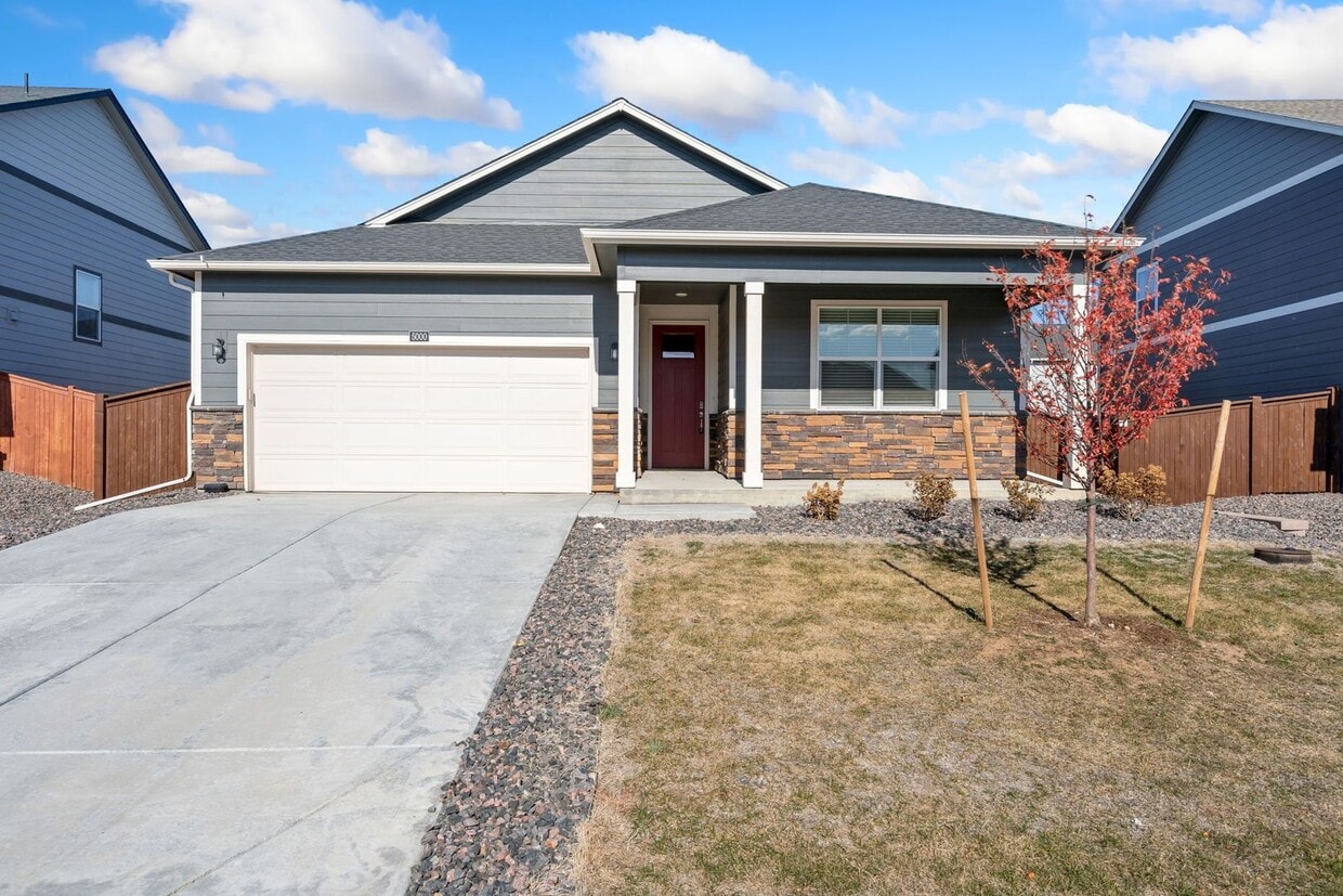 Primary Photo - 5000 Alur St