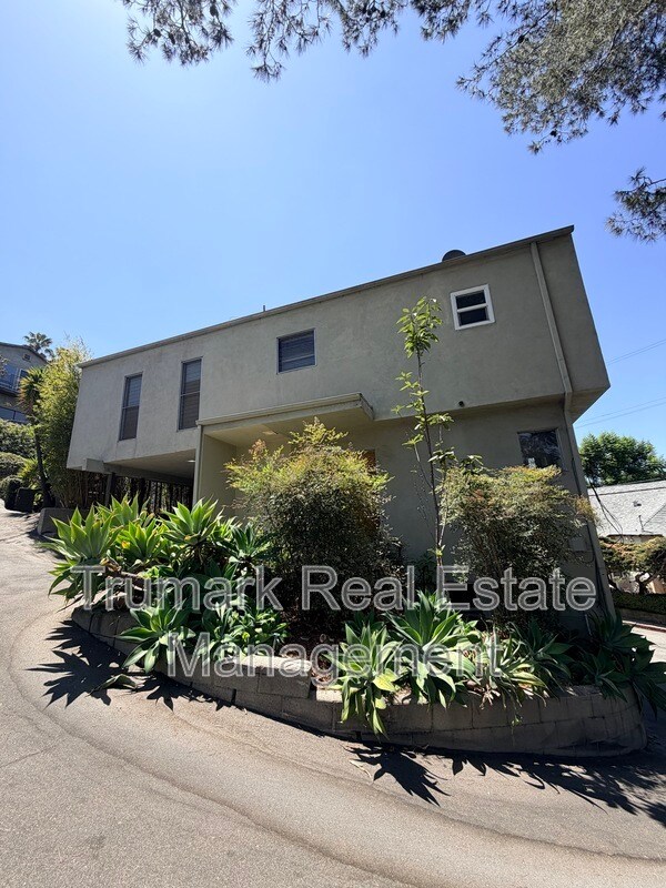 Foto del edificio - 3941 Clayton Ave W