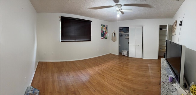 Foto del edificio - 5540 Tenth Ave