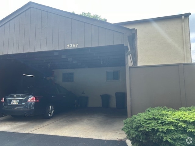 Building Photo - 5287 Ruthton Rd
