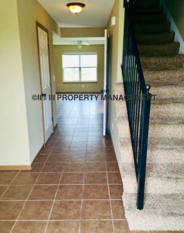 Foto del edificio - 409 S Darrowby Dr