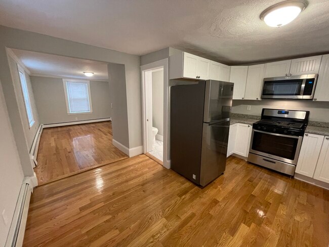 Building Photo - 309 Highland Ave