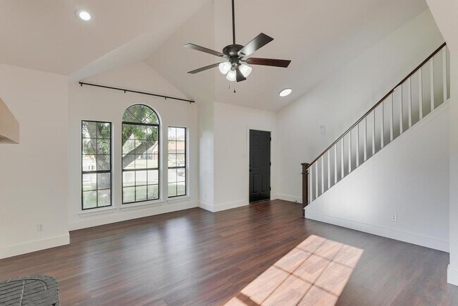 Foto del edificio - 1517 Superior Pl