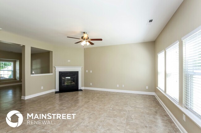 Foto del edificio - 3011 Kraus Glen Dr