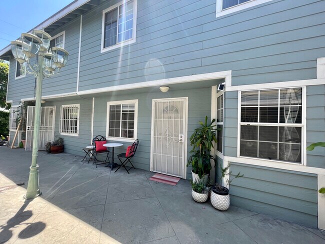 Foto del edificio - 11725 Lemay St