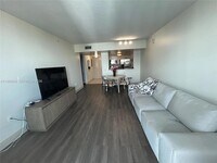 60 NW 37th Ave