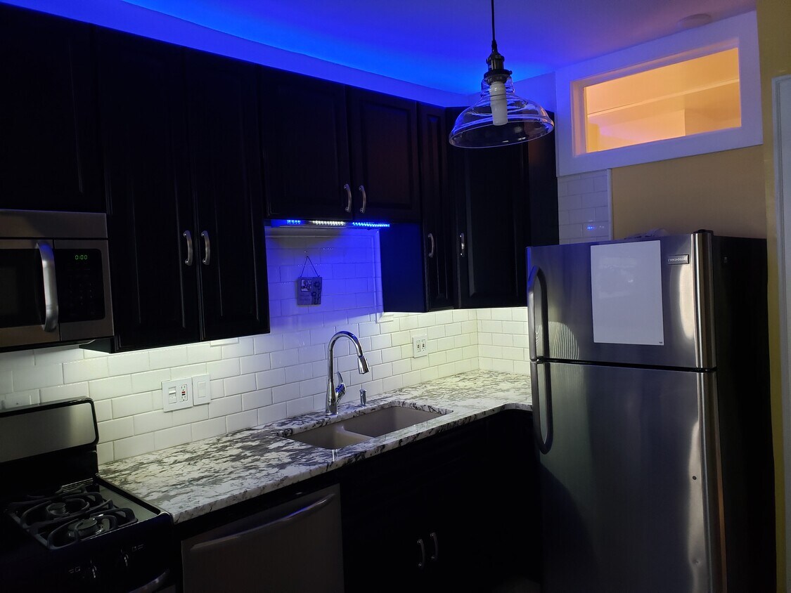 kitchen - 343 E 19th St