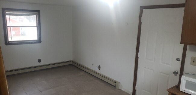 Foto del edificio - 17 Towne Ln