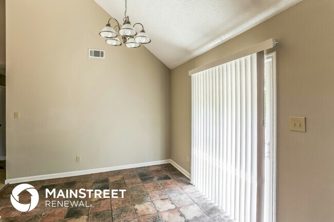 Building Photo - 6673 Winding Birch Dr