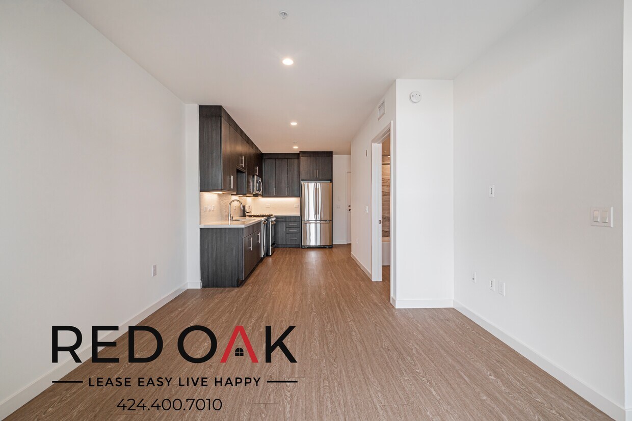 Foto principal - 11405 Chandler Blvd