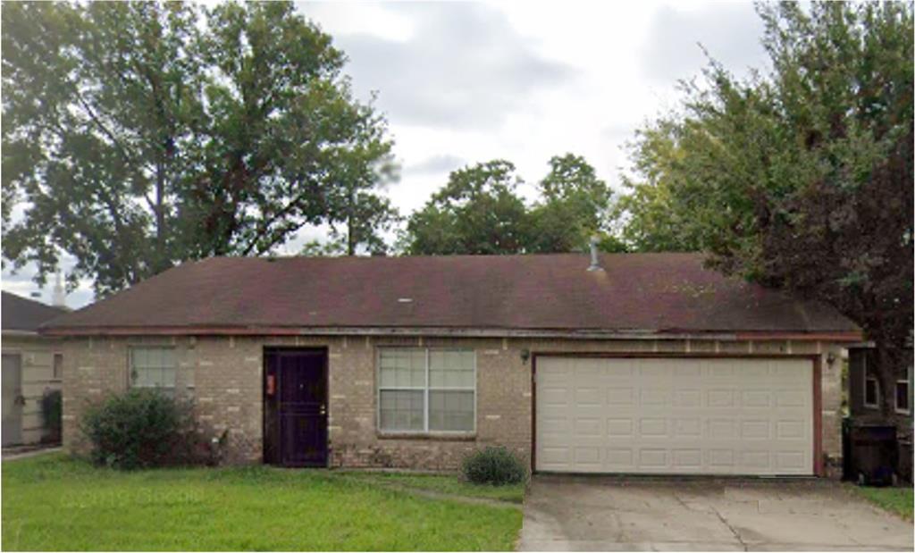 Primary Photo - 8754 Guinevere St
