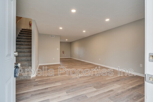 Building Photo - 2637 US-11W