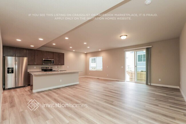Building Photo - 13503 Arriba Dr
