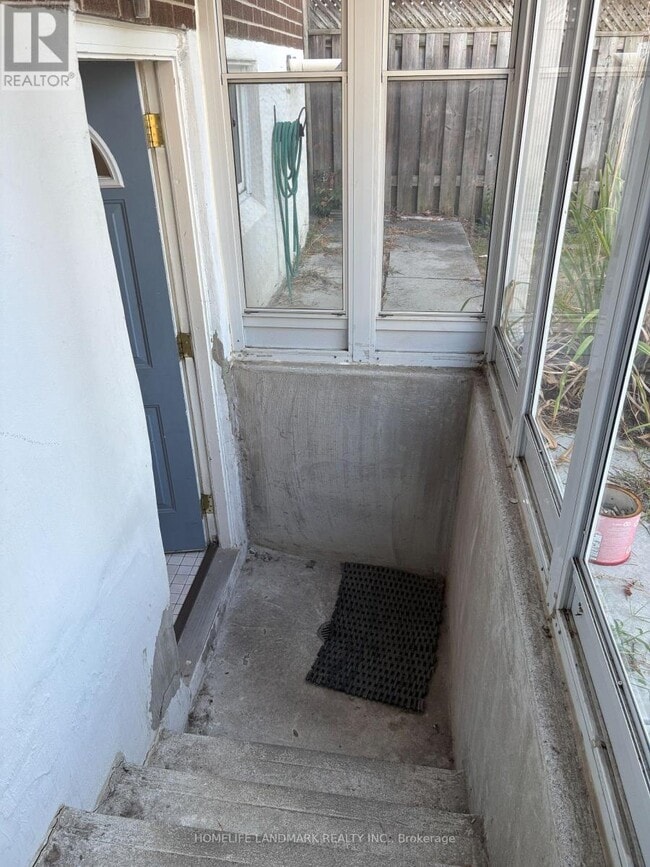 Building Photo - 62 Cresthaven Dr