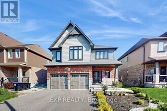 Building Photo - 967 Wright Dr