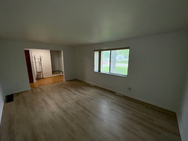 Building Photo - 3685 Alpena Rd