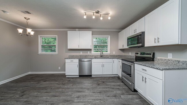Building Photo - 3711 Broadmor Rd NW