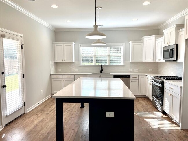 Building Photo - 1355 Bristol Park Pl