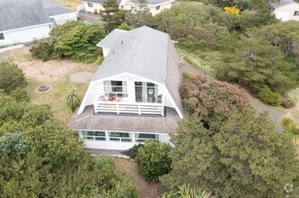 Building Photo - 782 Camden Ct SW
