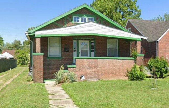 Photo - 1450 Cypress St House