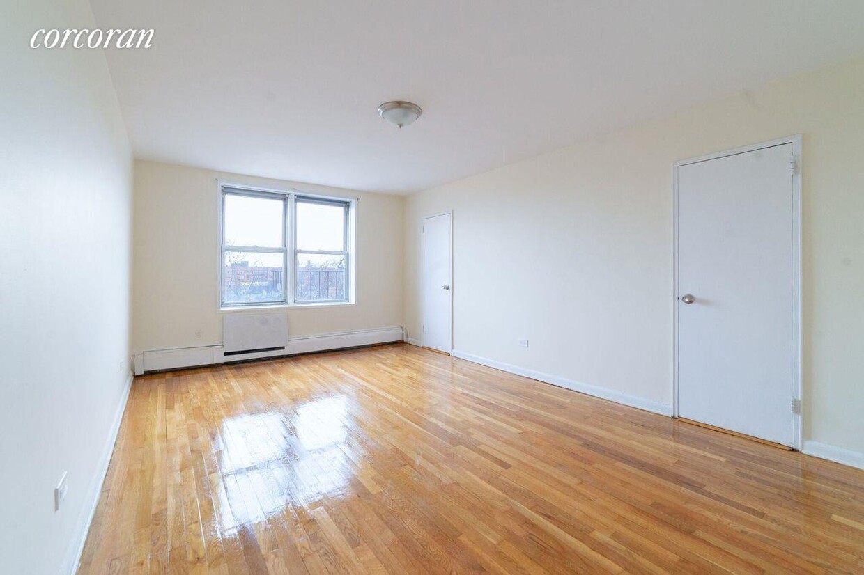 Building Photo - 800 Cortelyou Rd