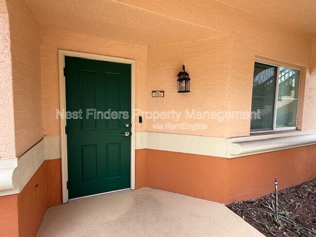 Foto del edificio - 9745 Touchton Rd