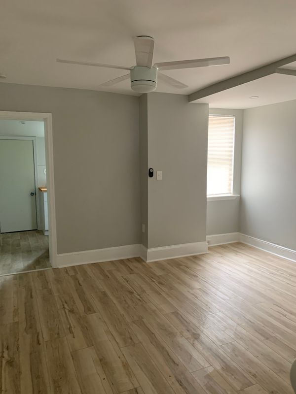 Foto del edificio - 5959 N Beechwood St