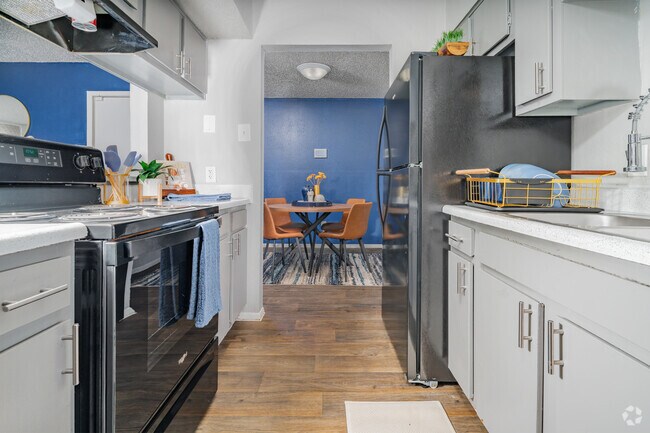 1 habitación, 1 baño - 720 pies cuadrados - Cocina - Melia Apartments