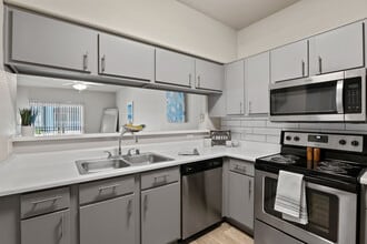 Building Photo - Stone Canyon