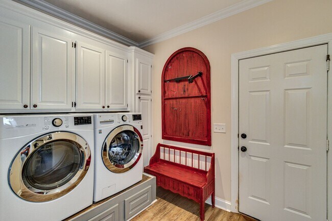 Foto del edificio - 4 Bed 3.5 bath Home in Ridgeland for Rent!!