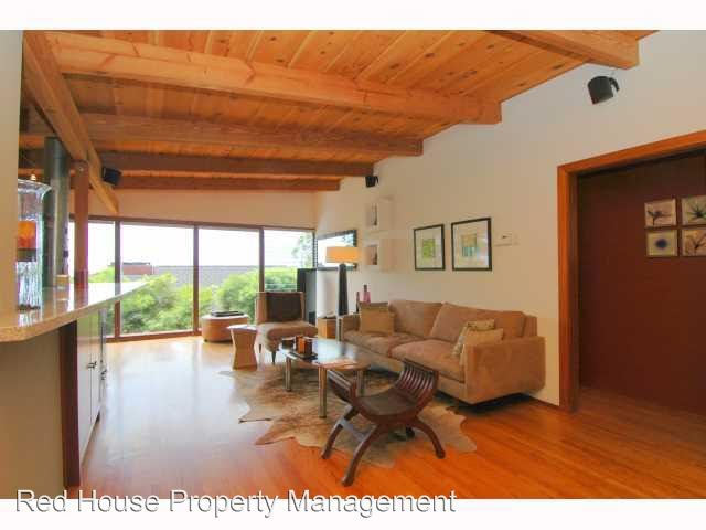 Building Photo - 620 Amphitheatre Dr