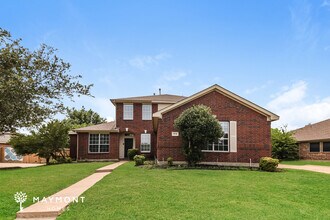 Building Photo - 1015 Shenandoah Way