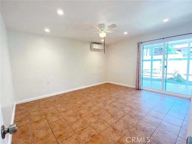 Foto del edificio - 11125 Freer Ave