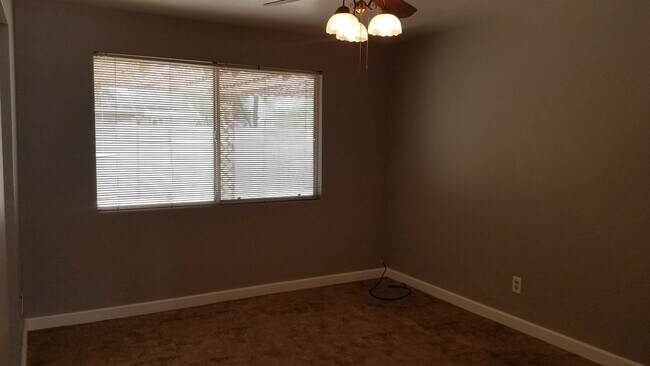 Building Photo - COMING SOON....NICE 4 BED 2 BATH CORNER LO...