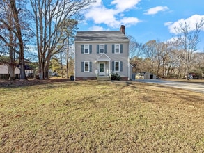 Building Photo - 1000 Hornbuckle Ct
