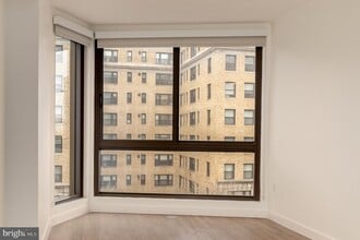 Building Photo - 1630 Columbia Rd NW