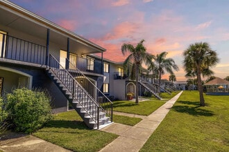 Building Photo - Topaz Cay