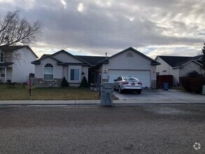 Building Photo - 14067 Shenandoah Ct