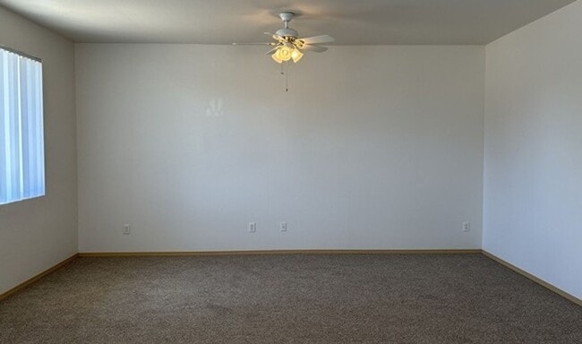 Building Photo - 9781-9783 Mill Creek Rd SE