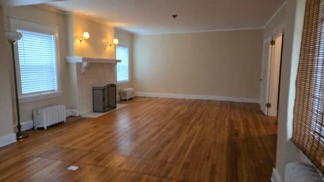 Living/Family room 27’ x 16’ - 522 Grove St
