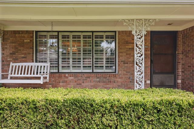 Foto del edificio - 2915 Touraine Dr