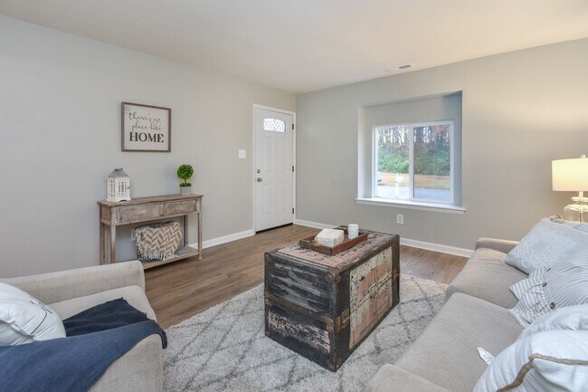 Building Photo - Completely Updated & Ready NOW!! 1-Car Attached Garage! Pet Friendly!