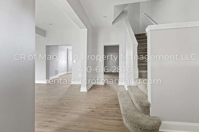 Building Photo - WAITLIST APPLICATIONS ONLY