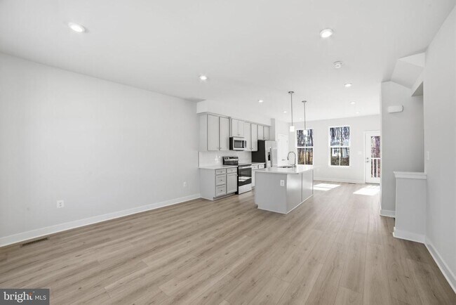 Foto del edificio - 6920 Braxton Spgs Wy